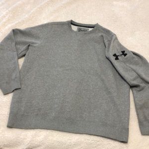 Men’s Under Armour Pull-Over - XL